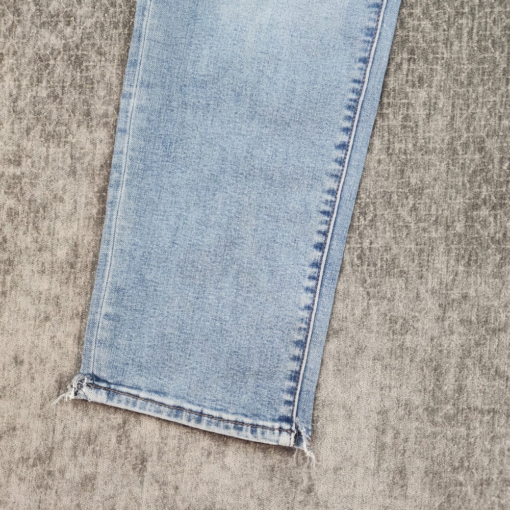 Lee Jeans Denim Mens 33x32 Light Wash Extreme Motion MVP Athletic Fit 102018312 - Picture 3 of 12